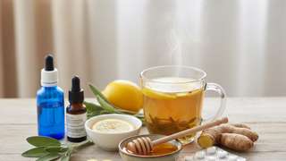 喉咙疼吃什么药？看懂喉咙疼吃什么药又消炎又止疼呢，告别嗓子疼